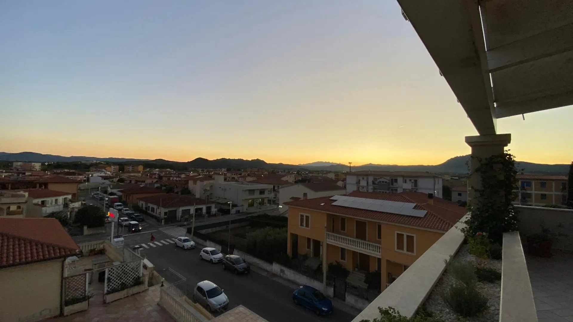 أولبيا Tra Mare & Monti - Bed & Breakfast إيطاليا